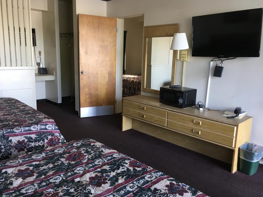 Roosevelt Park Seaway Motel מראה חיצוני תמונה