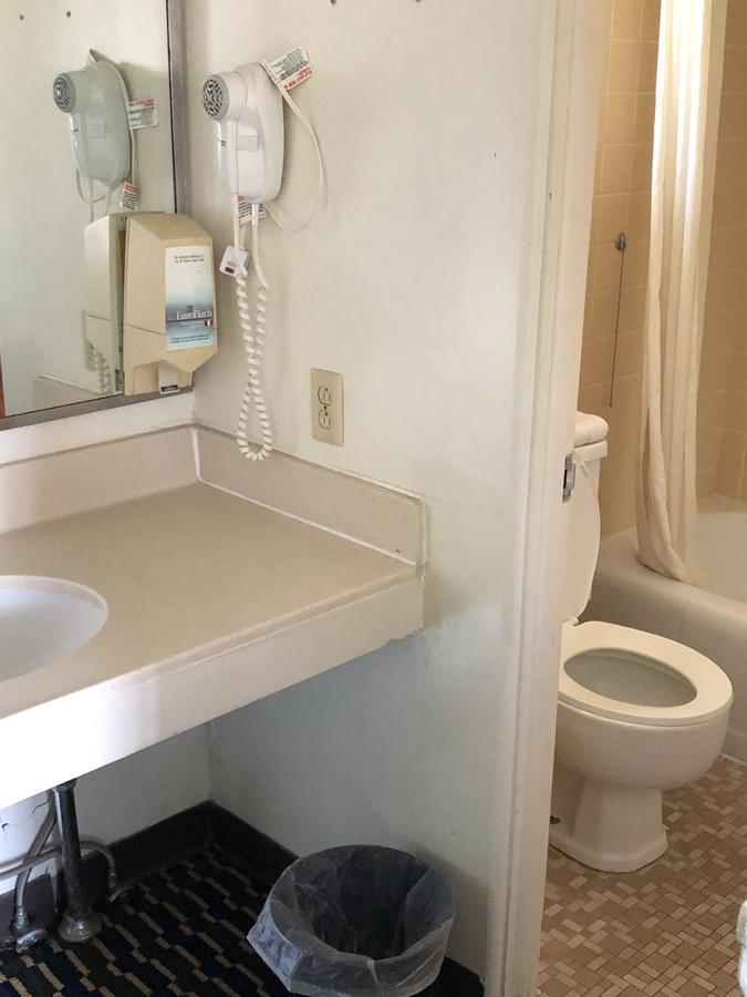 Roosevelt Park Seaway Motel מראה חיצוני תמונה