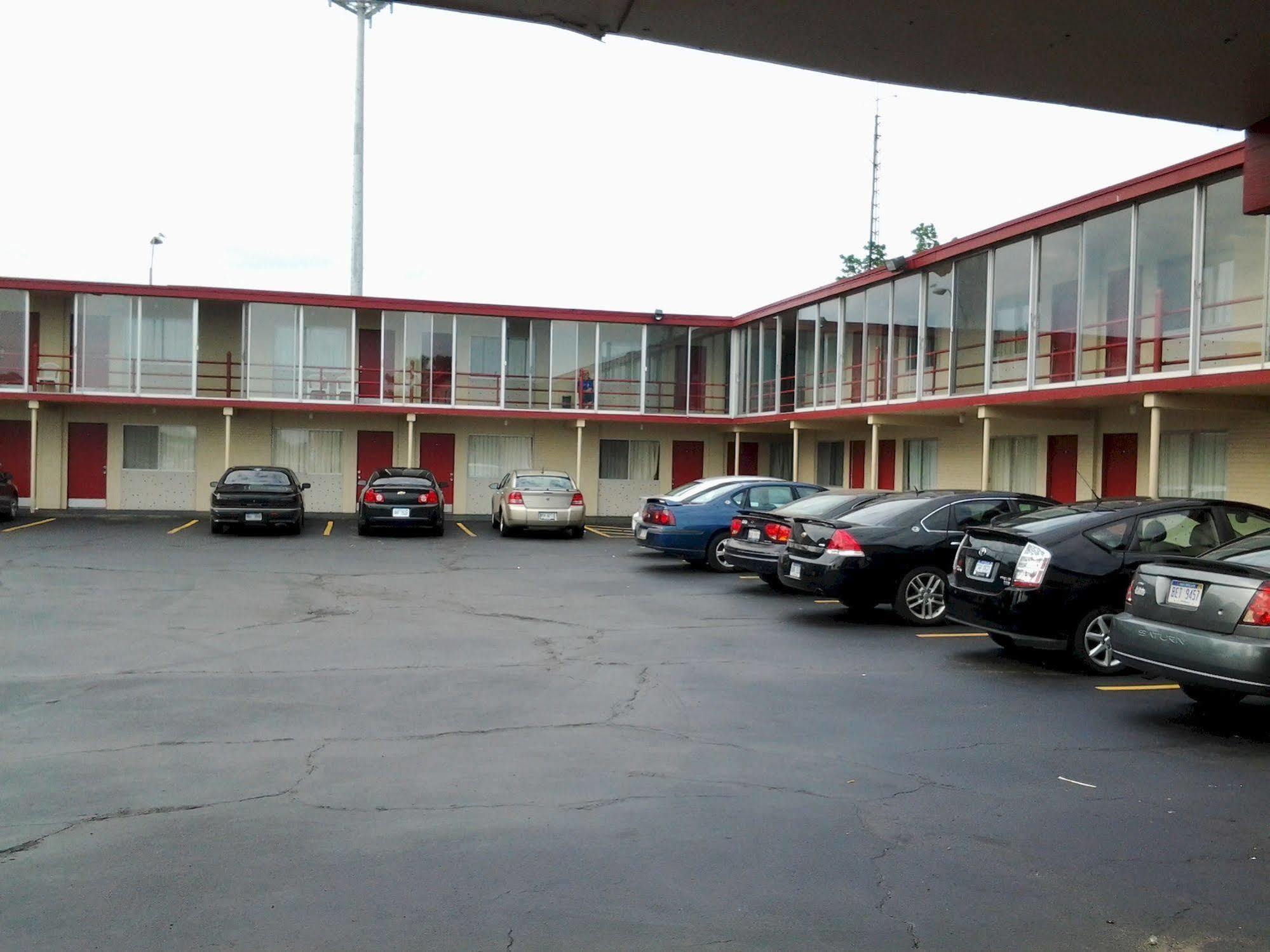 Roosevelt Park Seaway Motel מראה חיצוני תמונה
